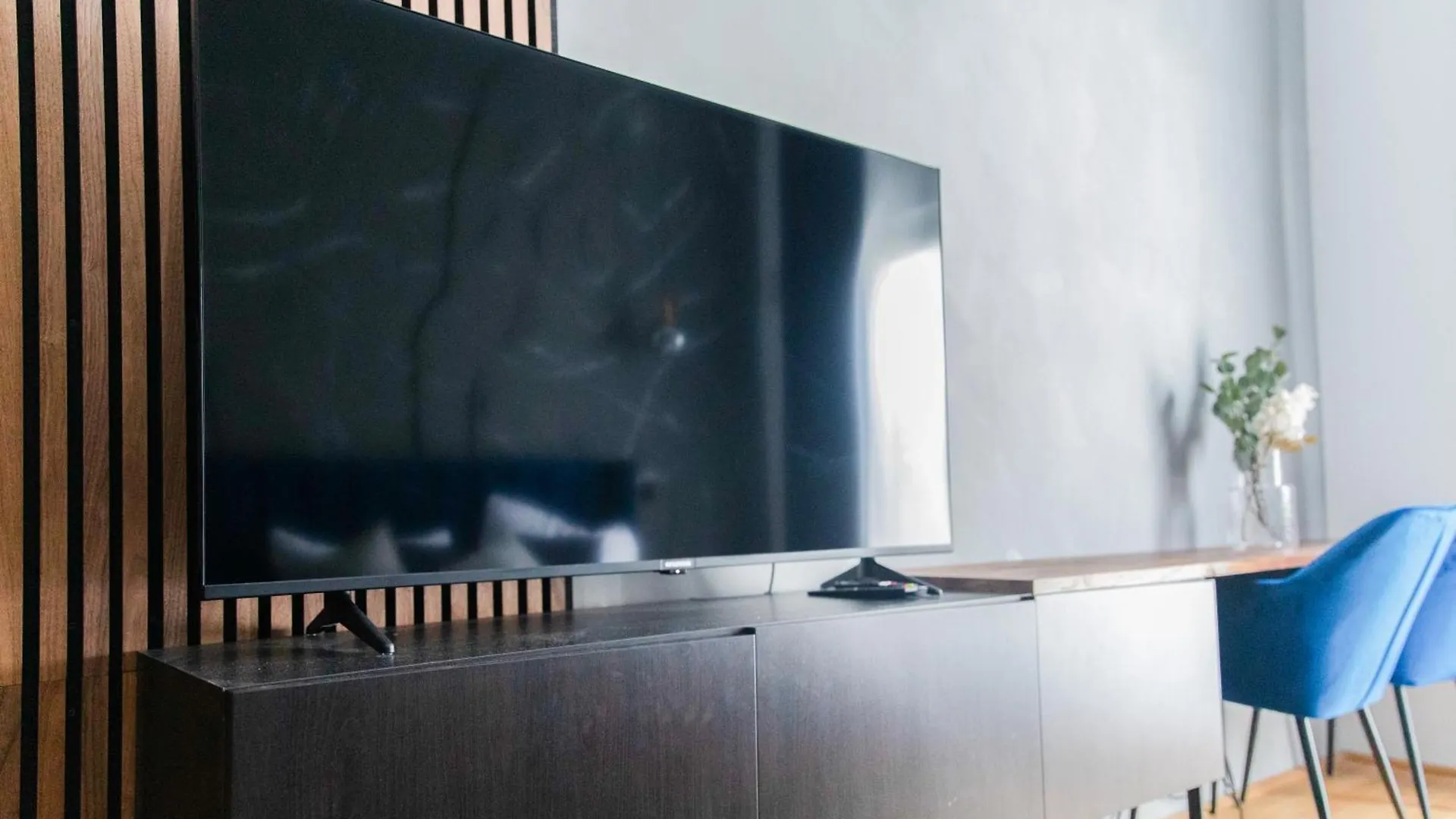 Apartamento Fast Wifi - 3 Min Walk To Metro - On-Site Parking For 19,90 Eur Viena 0*,  Austria