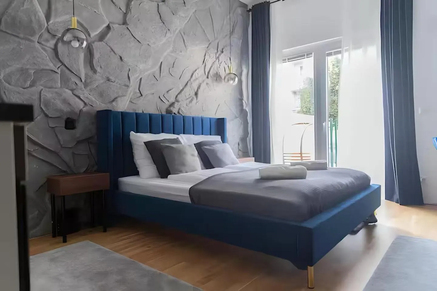 Apartament Fast Wifi - 3 Min Walk To Metro - On-Site Parking For 19,90 Eur Wiedeń