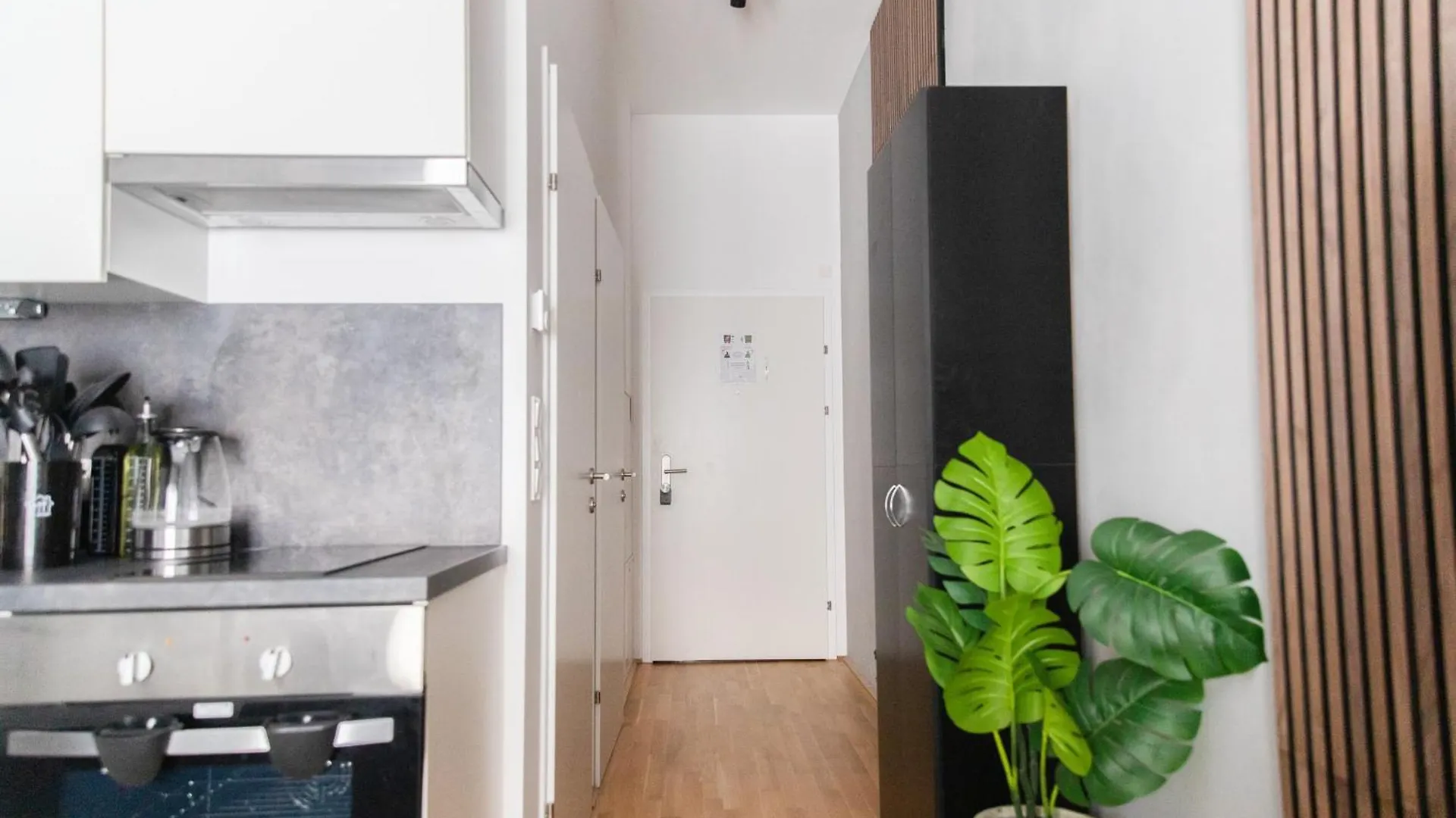 비엔나 Fast Wifi - 3 Min Walk To Metro - On-Site Parking For 19,90 Eur 아파트