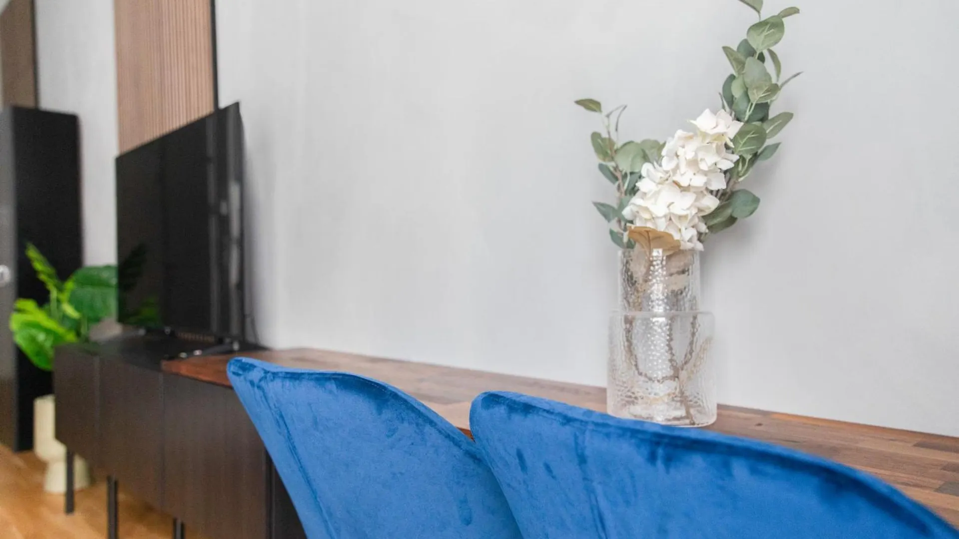 비엔나 Fast Wifi - 3 Min Walk To Metro - On-Site Parking For 19,90 Eur 아파트